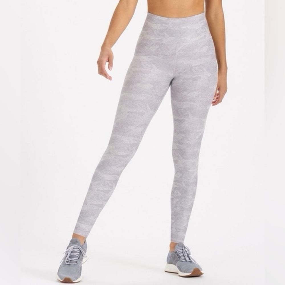 Vuori Clean Elevation Legging - Pale Heather Camo
